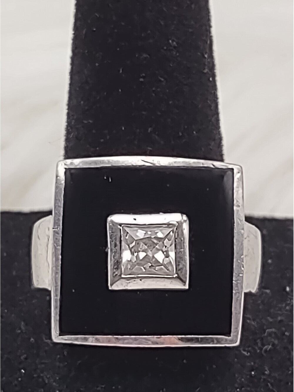 Vintage 925 Sterling Silver Onyx Inlay CZ Ring Size 9